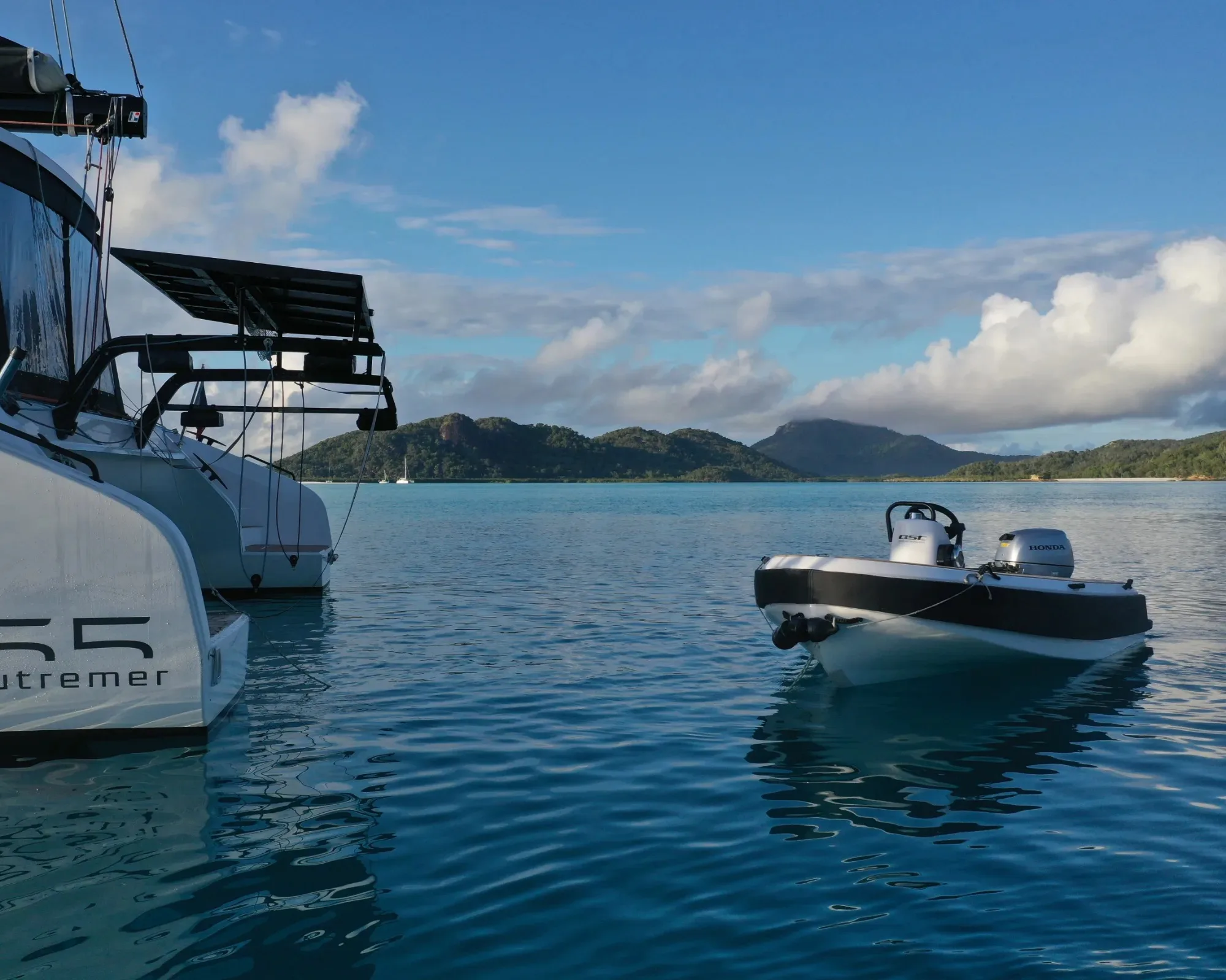 ASTender 340 underway
