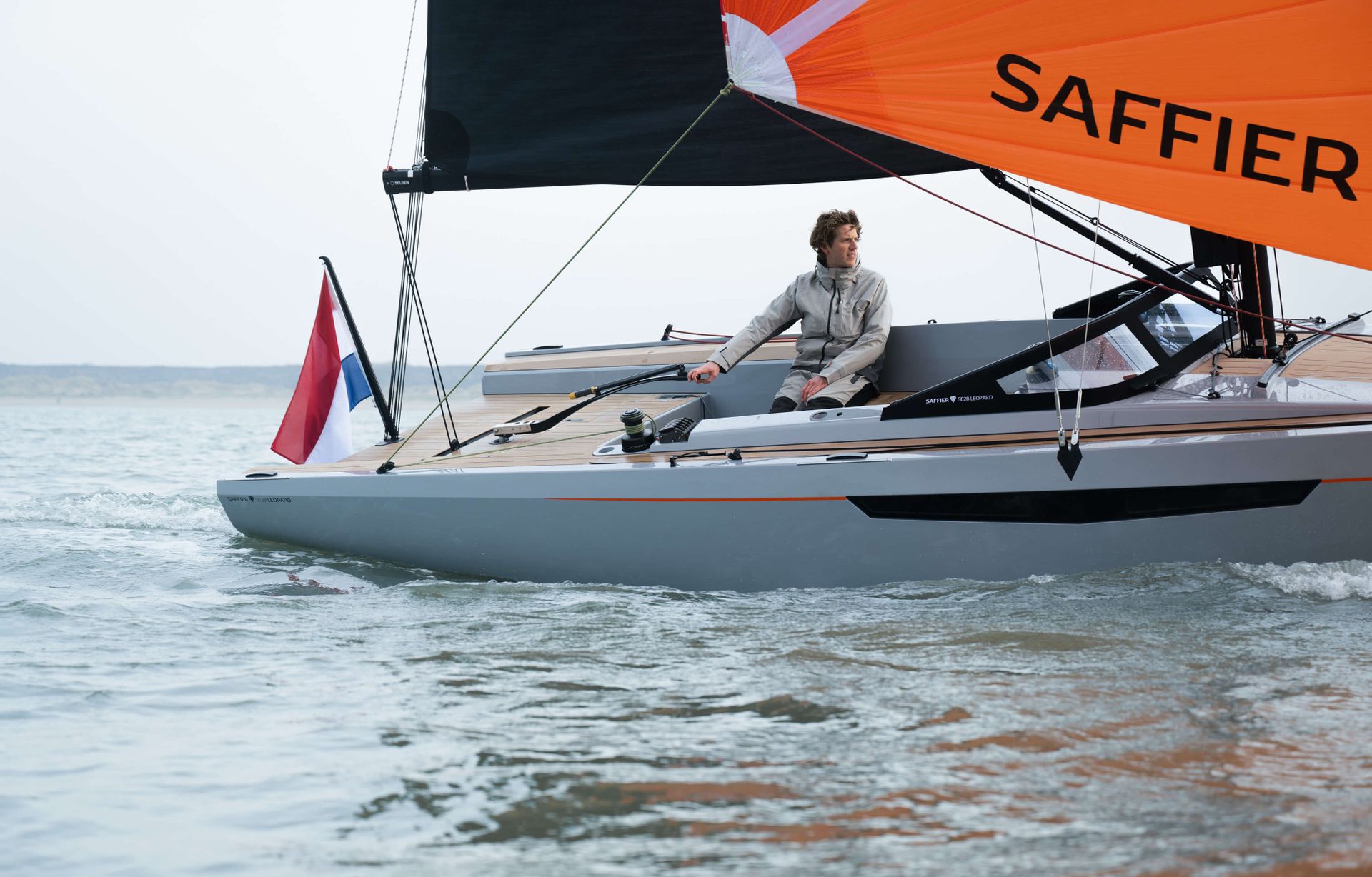Saffier Yachts SE 28 Leopard sailing on the water — gallery image 16