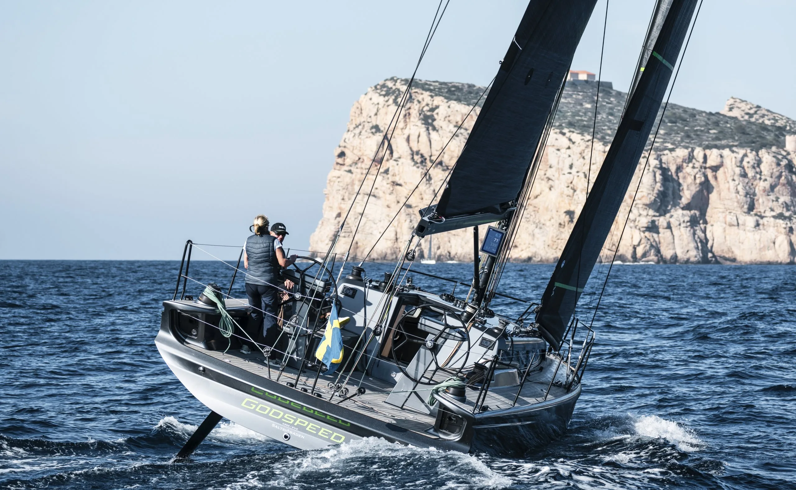 Shogun Yachts Shogun 43 exterior sailing — gallery image 3