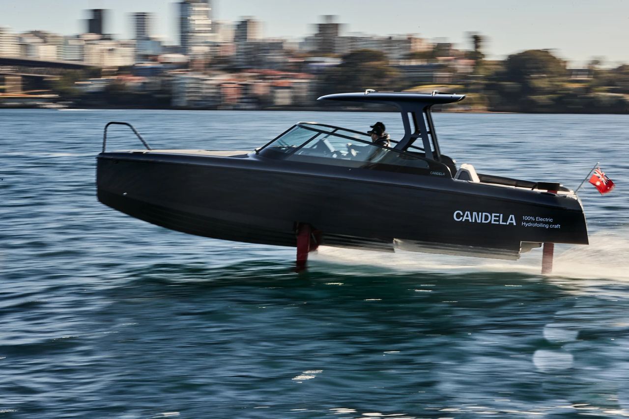 Candela Boats & Ferries C-8 — AD9I2492