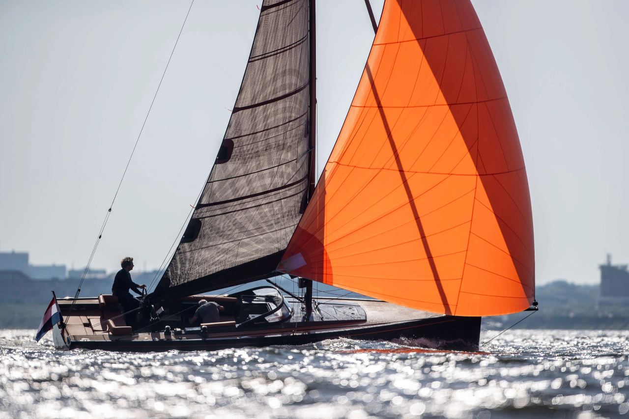 Saffier Yachts SE 33 Life day-sailing in open water — gallery image 4