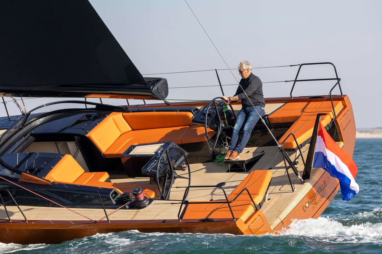 Saffier Yachts SL 46 exterior sailing and deck details — gallery image 12