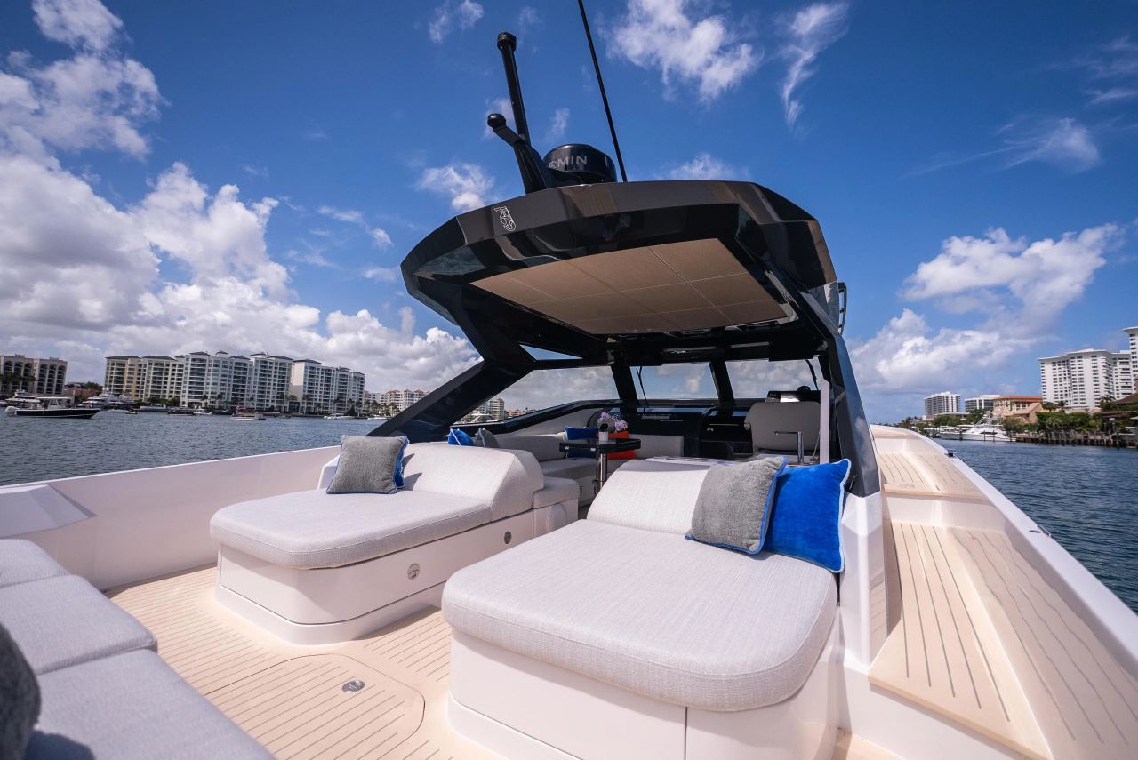 Santasevera Yachts 42 luxury Italian lobster-boat style dayboat cruising — WhatsApp Image 2026-04-24 at 12.11.21 (2)