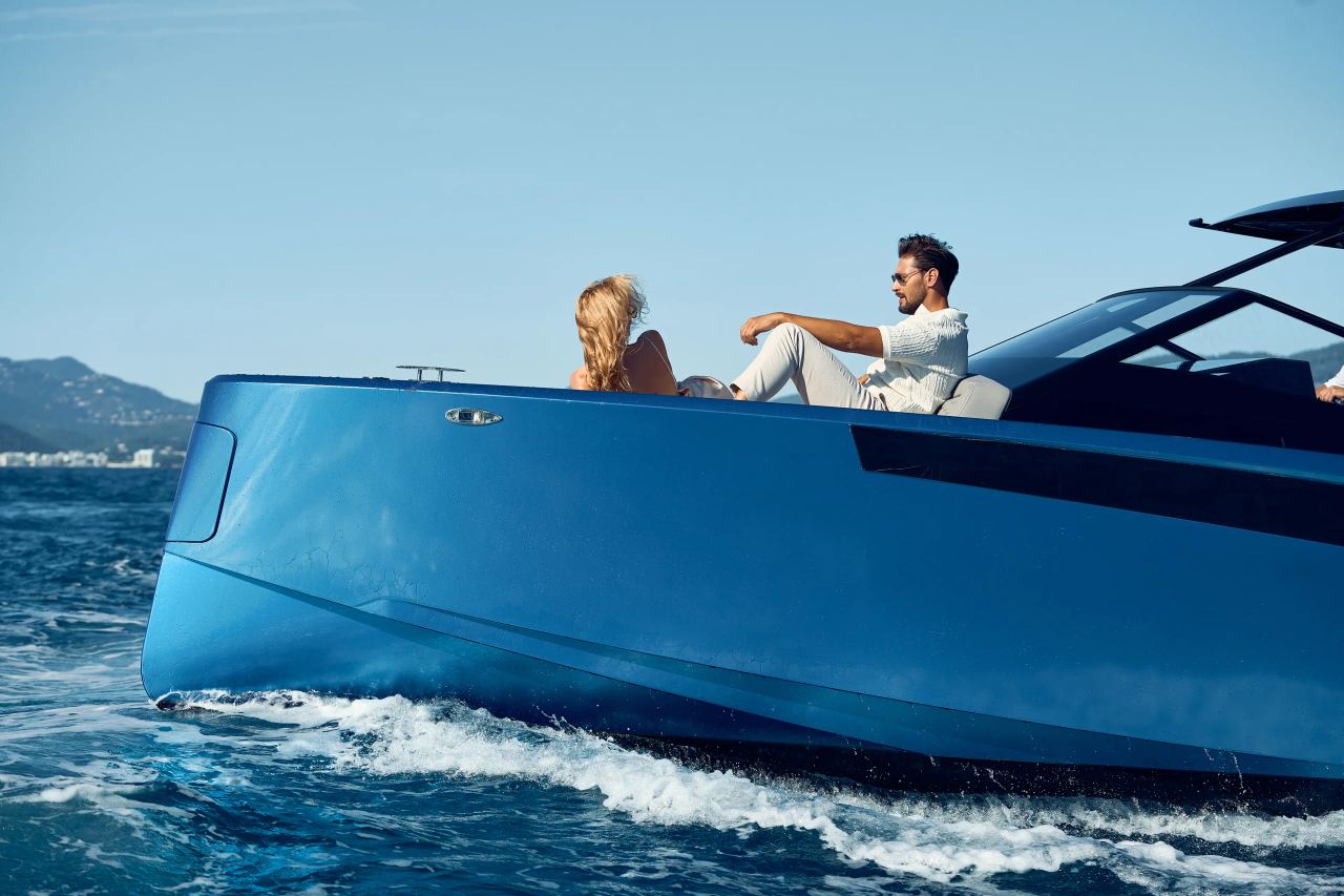 Virtue Yachts V10e T-Top — virtue 11