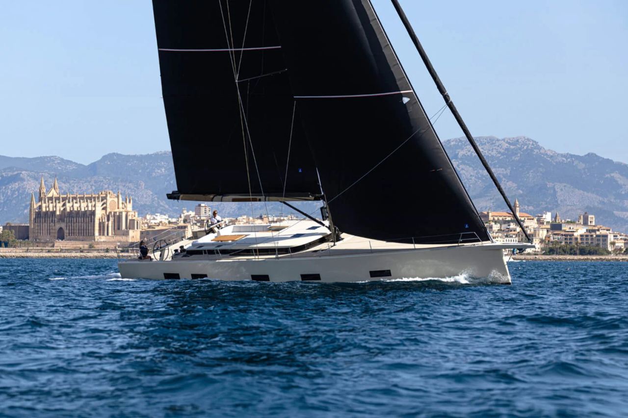 YYachts Y7 luxury sailing yacht exterior and interior details — gallery image 13