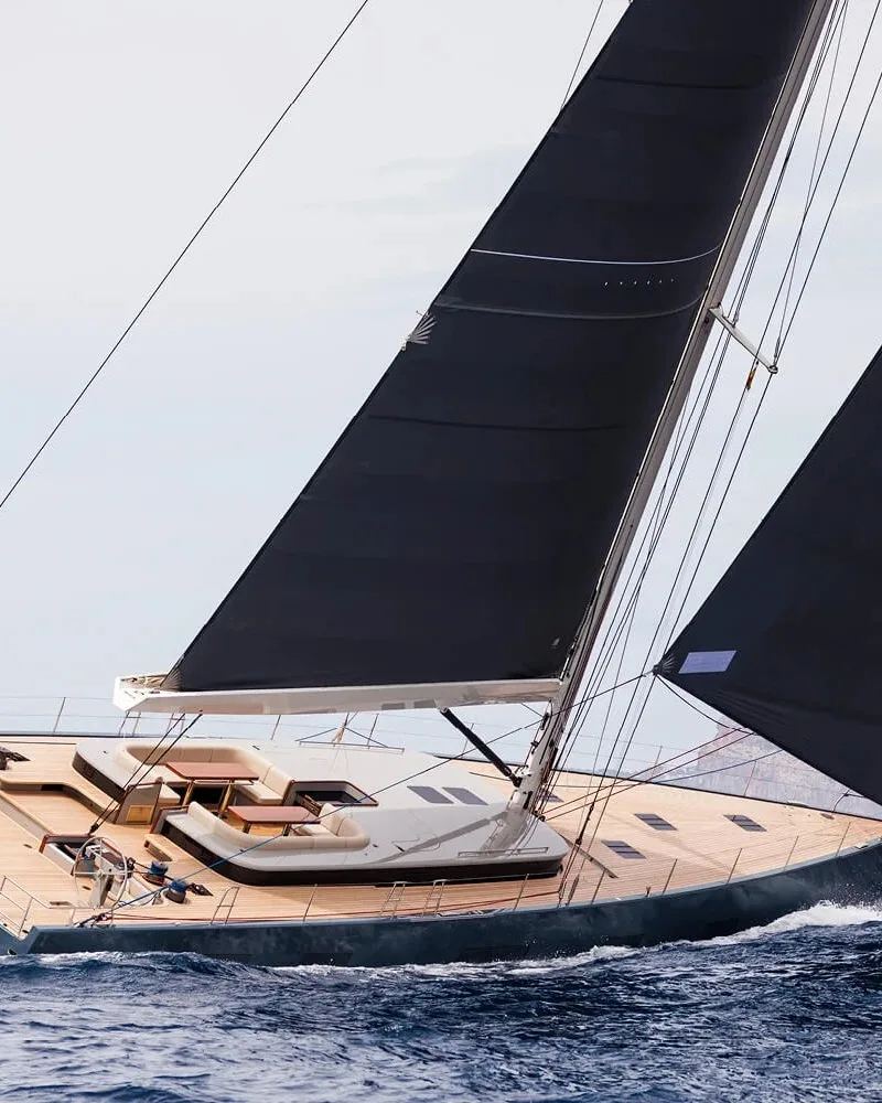 YYachts Y8